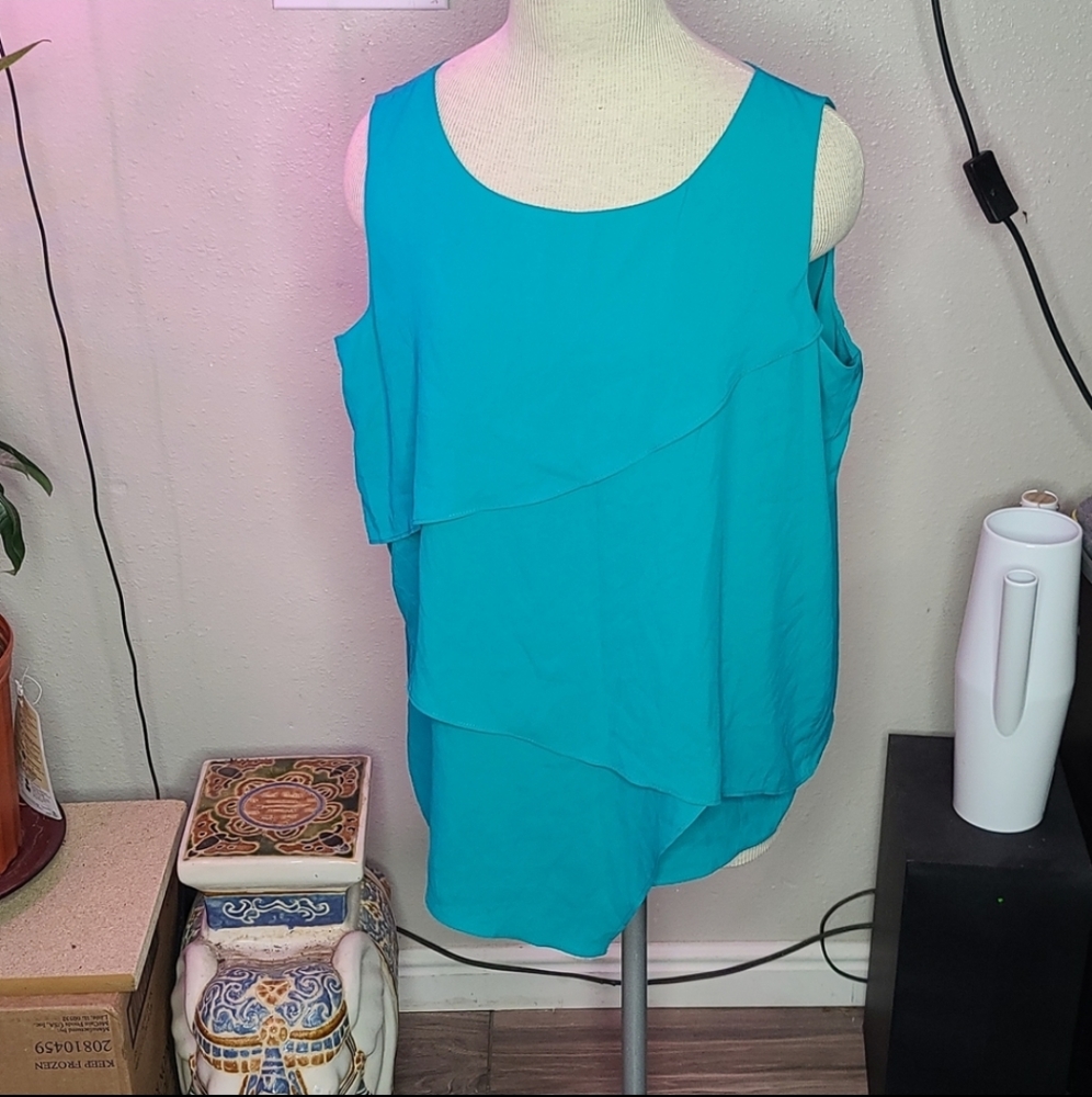 Calvin Klein Long Ruffle blouse